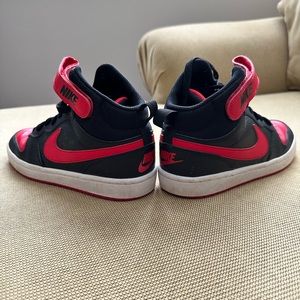 Nike Court Borough Mid GS “Bred”